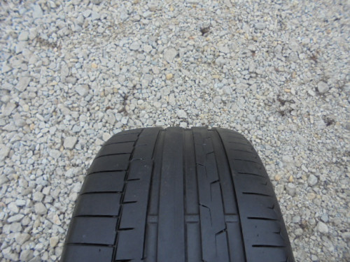 Kumho KW23 tyre