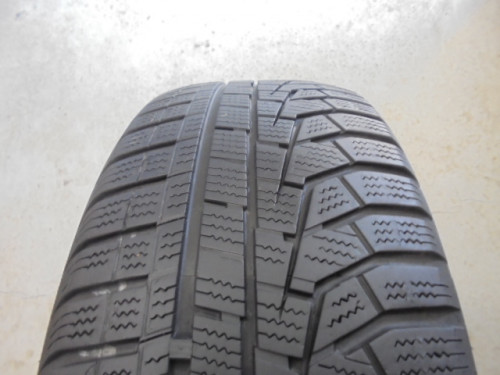 Hankook W320 tyre