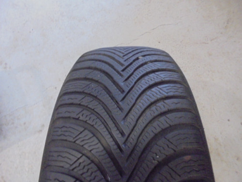 Michelin Alpin 5 tyre