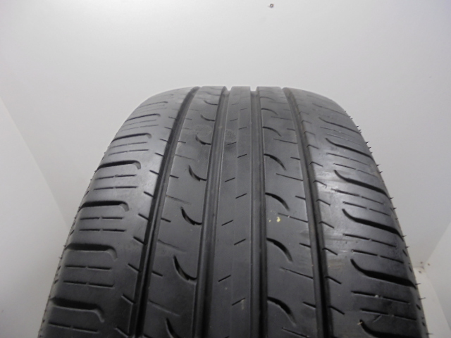 Goodyear Efficientrgrip SUV 4x4 tyre