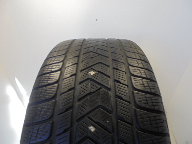 Pirelli Scorpion tyre