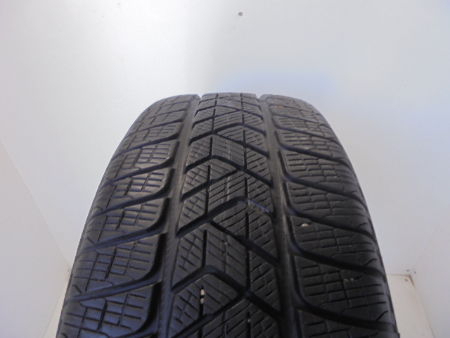 Pirelli Scorpion Winter tyre