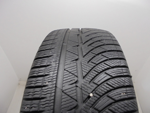 Michelin Pilot Alpin PA4 tyre
