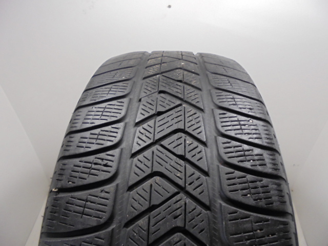 Pirelli Scorpion Winter tyre