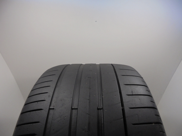 Pirelli P zero Nfo Elect tyre