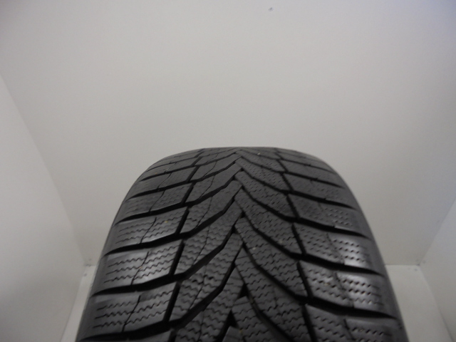 Nexen Winguard Sport 2 WU7 tyre