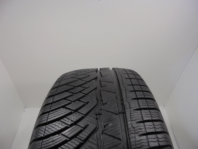Michelin Pilot Alpin PA4 tyre