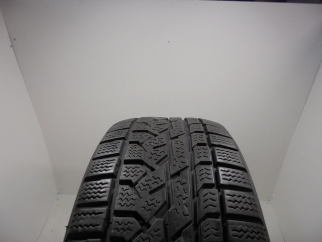 Kumho Izen RV KC15 tyre