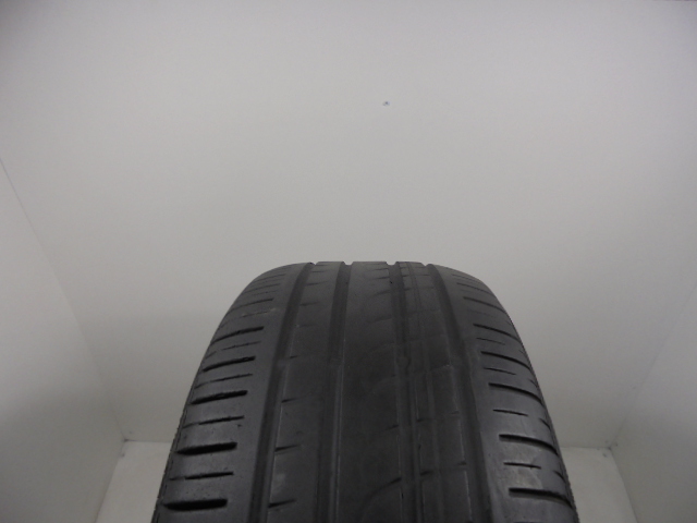 Pirelli Pzero Rosso tyre