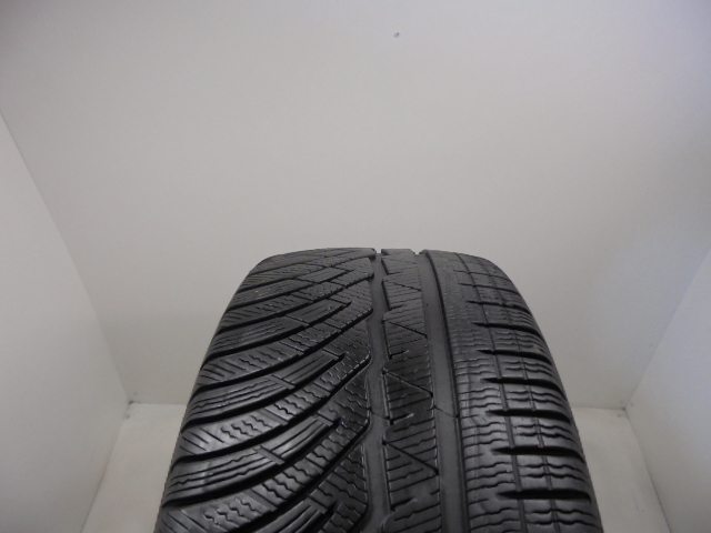 Michelin Pilot Alpin PA4 tyre