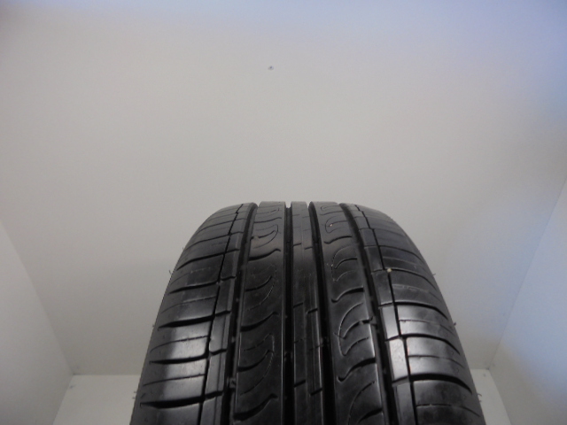 Nexen CP672 tyre