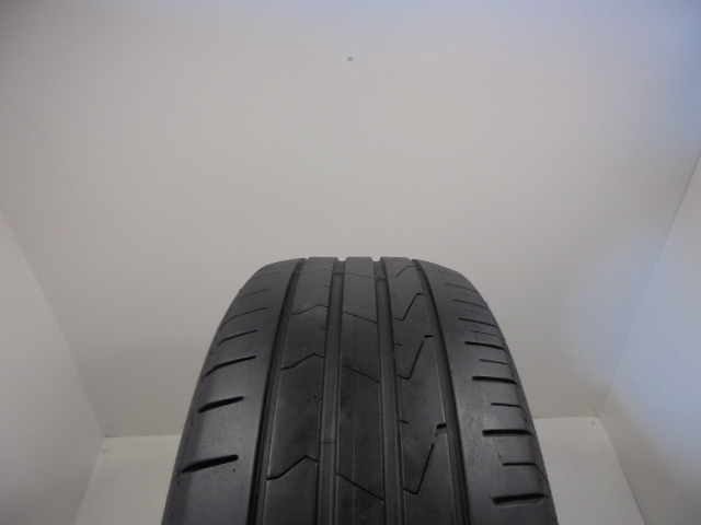 Hankook K125 tyre