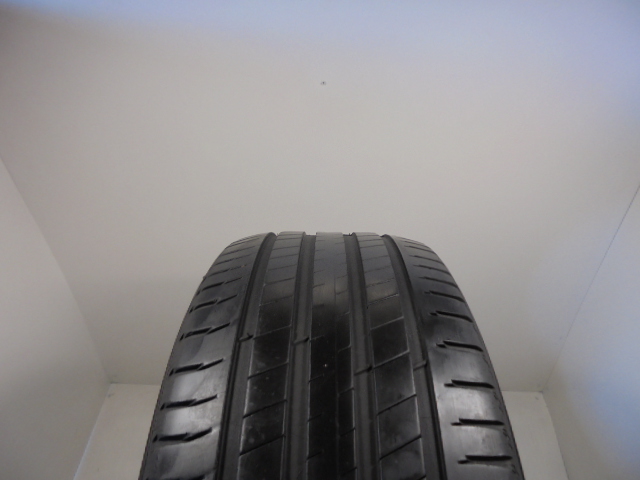 Michelin Latitude Sport 3 tyre