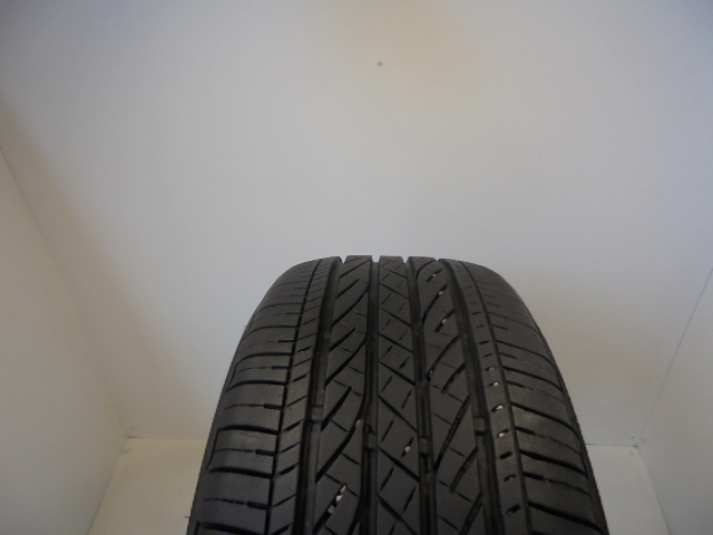 Bridgestone Dueler HP Sport tyre