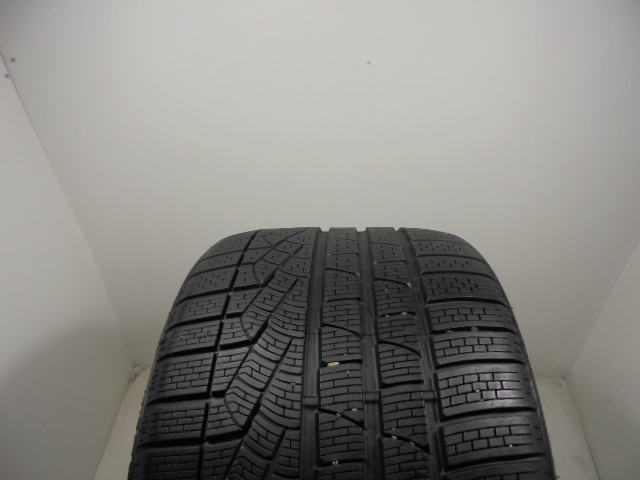 Pirelli Sottozero II tyre
