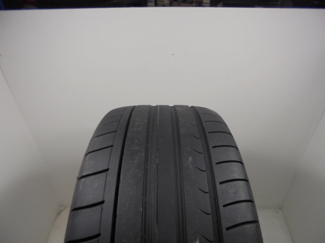 Dunlop Sp sport Maxx GT tyre