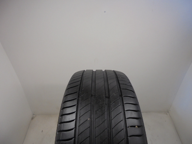 Michelin Primacy 4 tyre