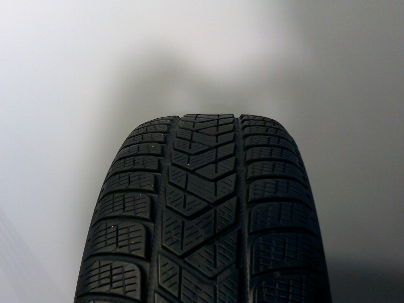 Pirelli Scorpion Verde tyre