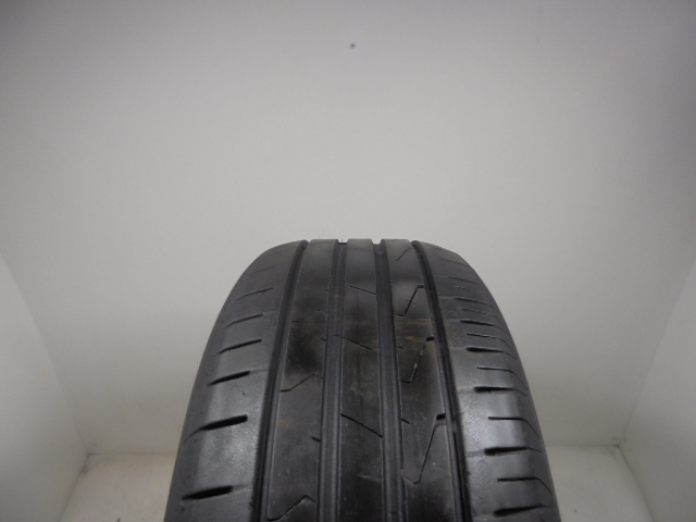 Hankook K125 tyre