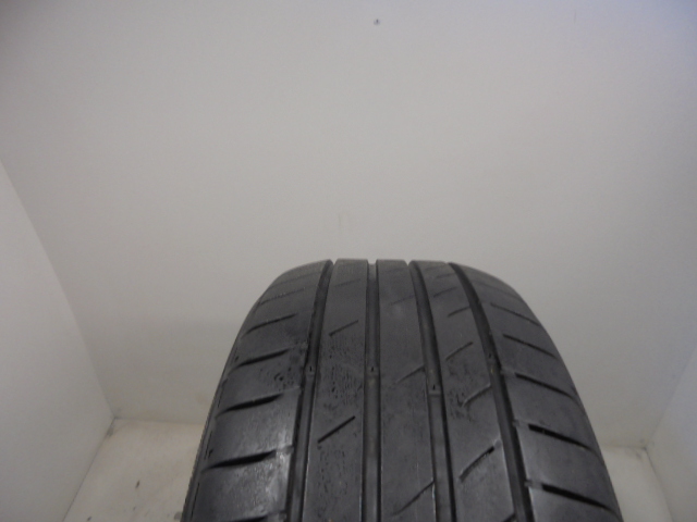 Kumho PS 71 tyre