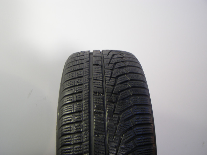 Hankook W320 tyre