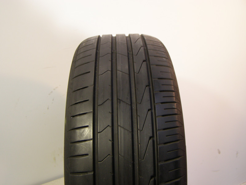 Hankook K125 tyre