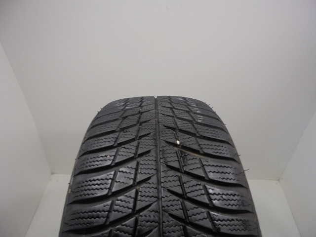 Bridgestone LM001 tyre
