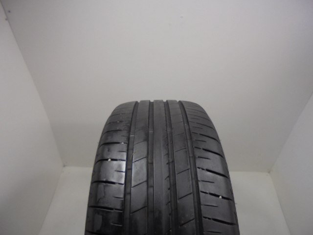 Bridgestone T005A tyre