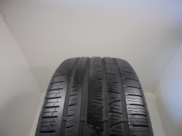 Pirelli Scorpion Verde AS tyre