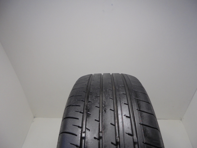 Yokohama AE61 tyre