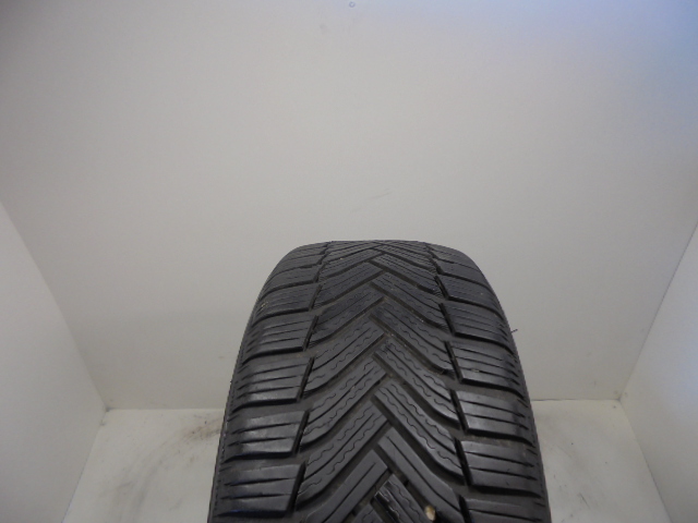 Michelin Alpin 6 tyre