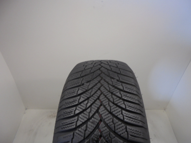 Firestone Winterhawk 4 tyre