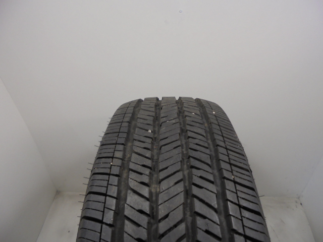 Bridgestone Dueler H/T 685 tyre