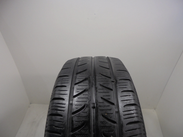 Yokohama WY01 tyre