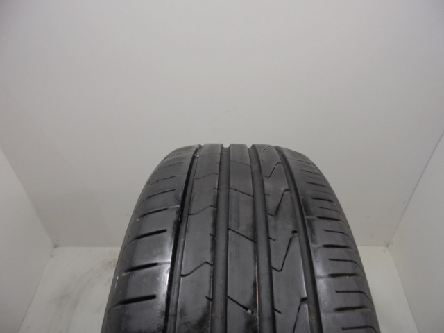 Hankook K125 tyre