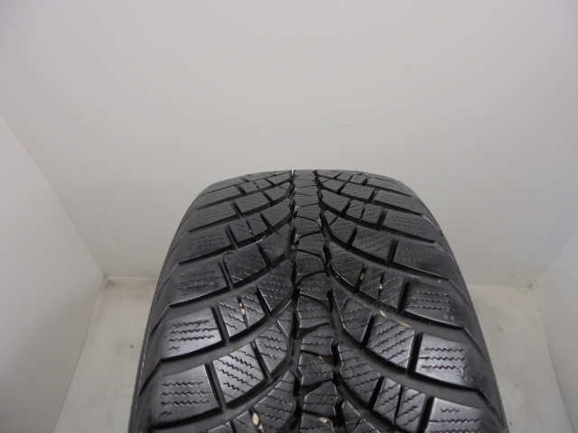 Kumho WP71 tyre