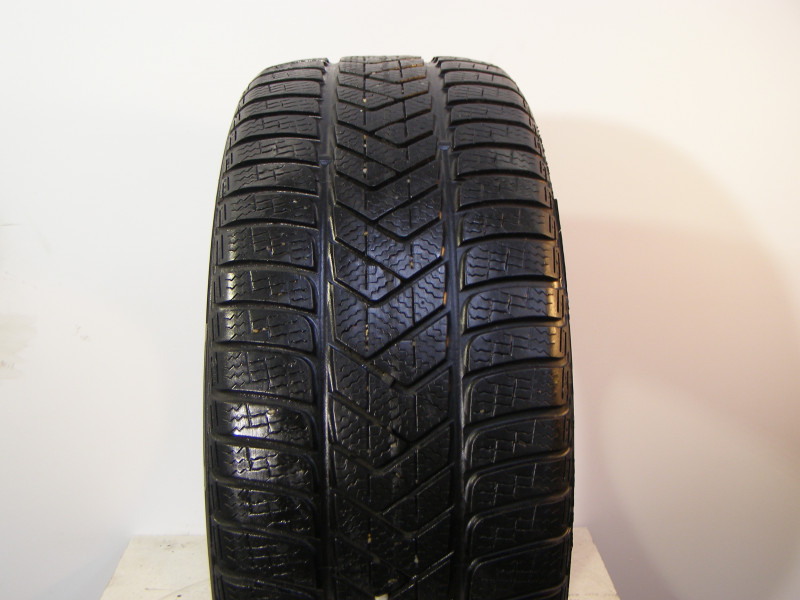 Pirelli Sottozero 3 tyre