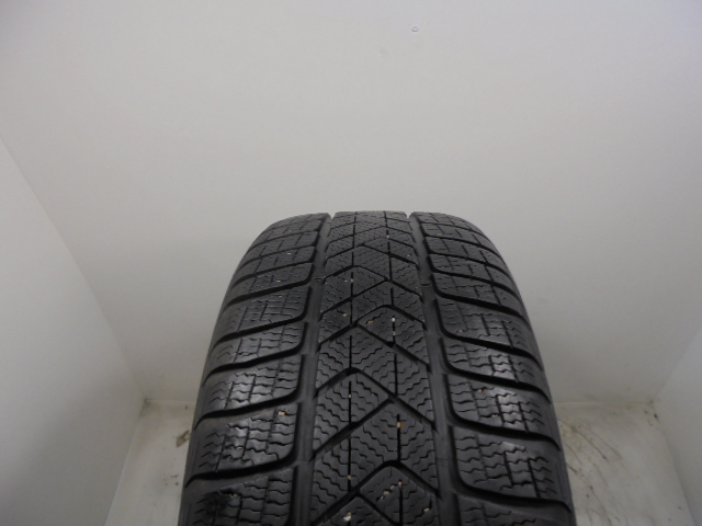 Pirelli Sottozero 3 Seal tyre