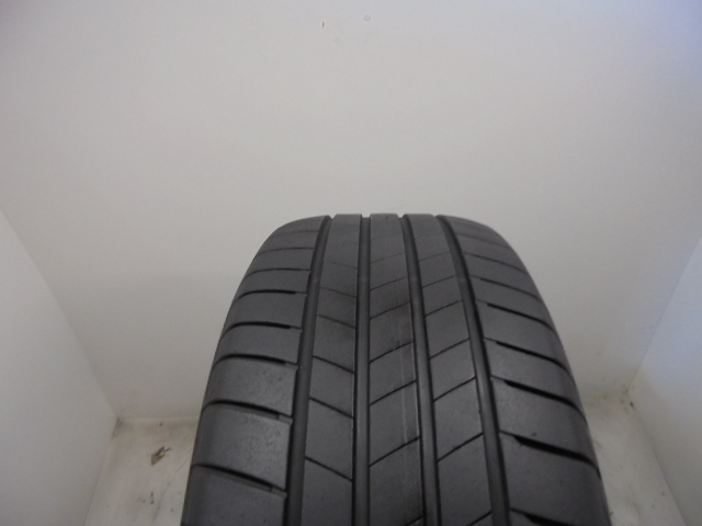 Bridgestone T005 tyre