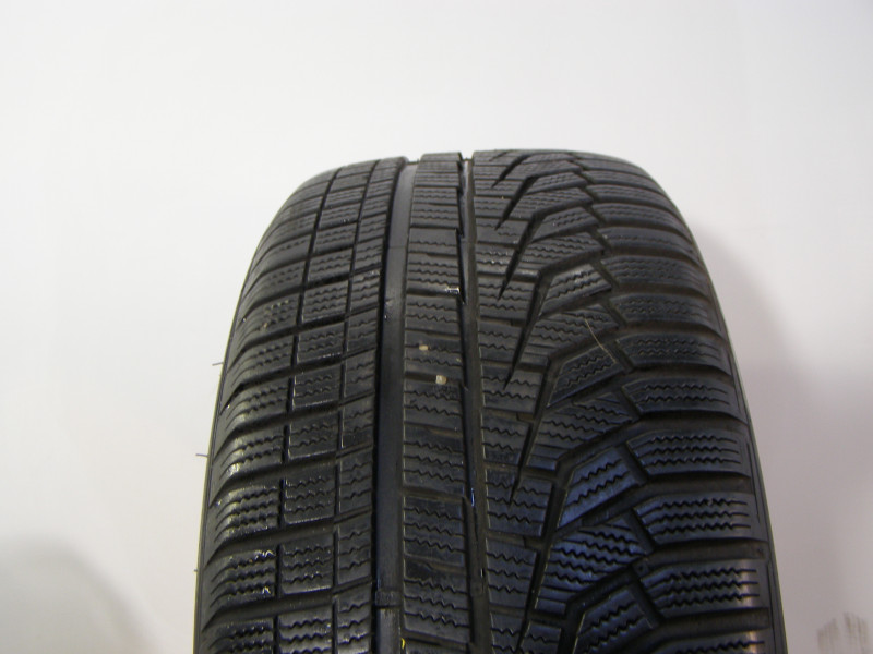 Hankook W320 Winter Icept Evo2 tyre