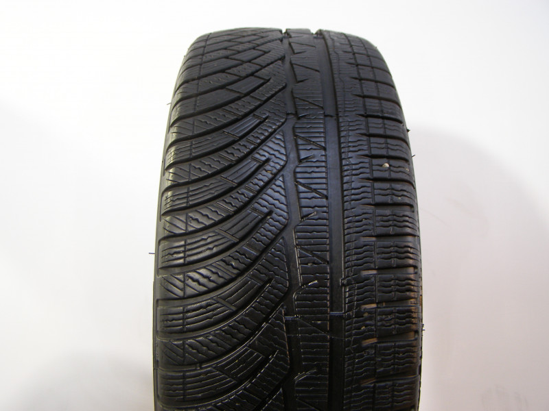 Michelin Pilot Alpin PA4 tyre