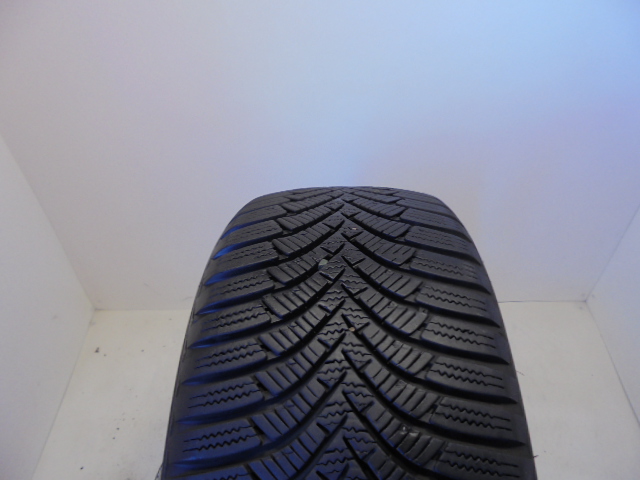 Hankook W452 Winter icept RS2 tyre