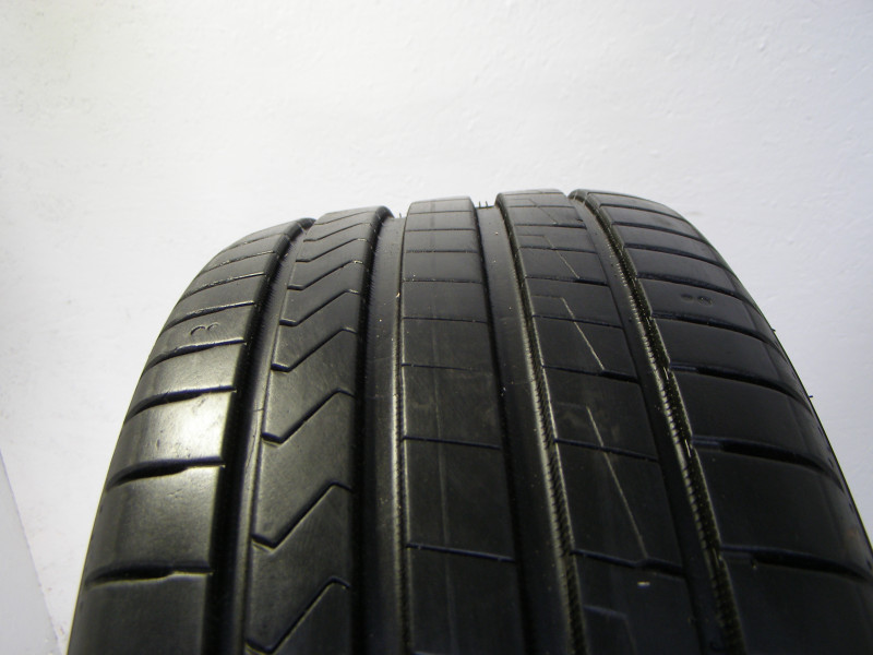 Hankook K135 Ventus Prime 4 tyre