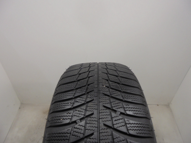 Bridgestone LM001 tyre