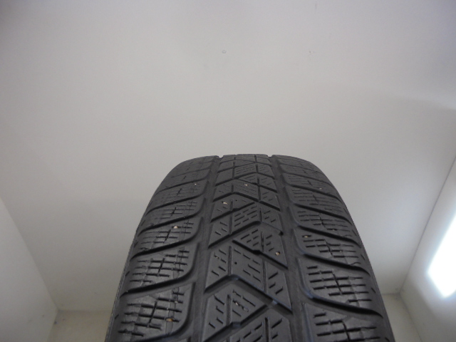 Pirelli Scorpion Winter tyre
