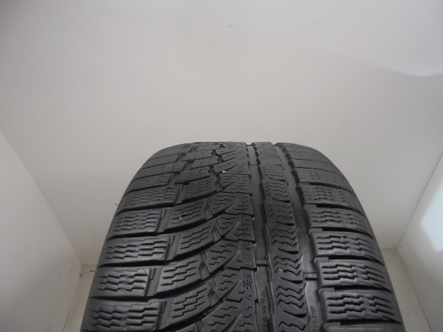 Nokian WR A4 tyre