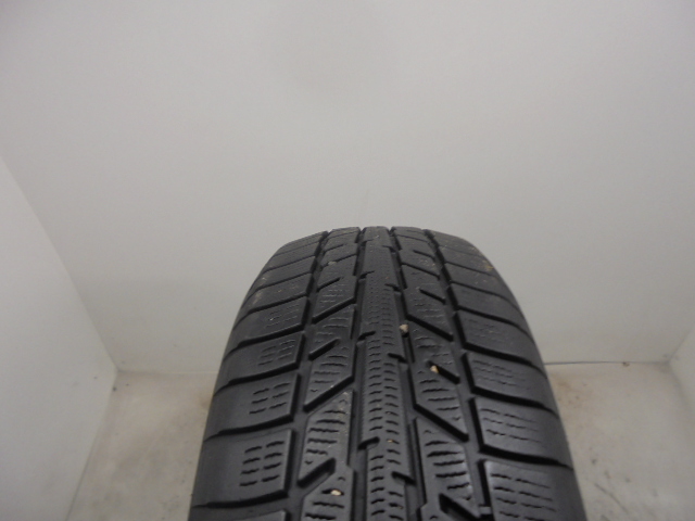 Yokohama V903 tyre