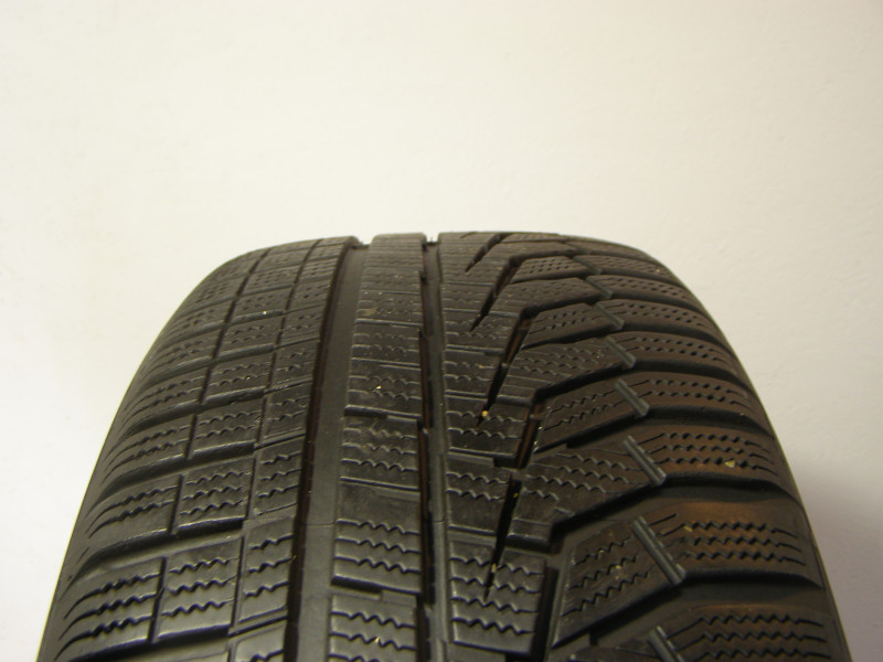 Hankook W320 Winter Icept Evo2 tyre
