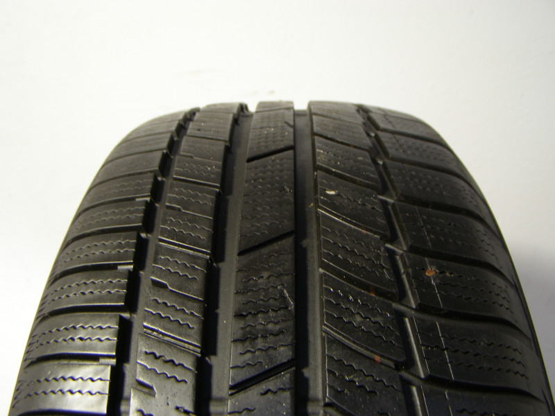Toyo S954 Snowprox tyre
