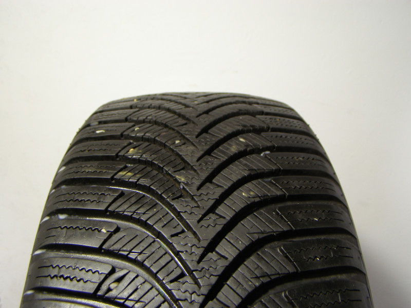 Hankook W452 Winter icept RS2 tyre